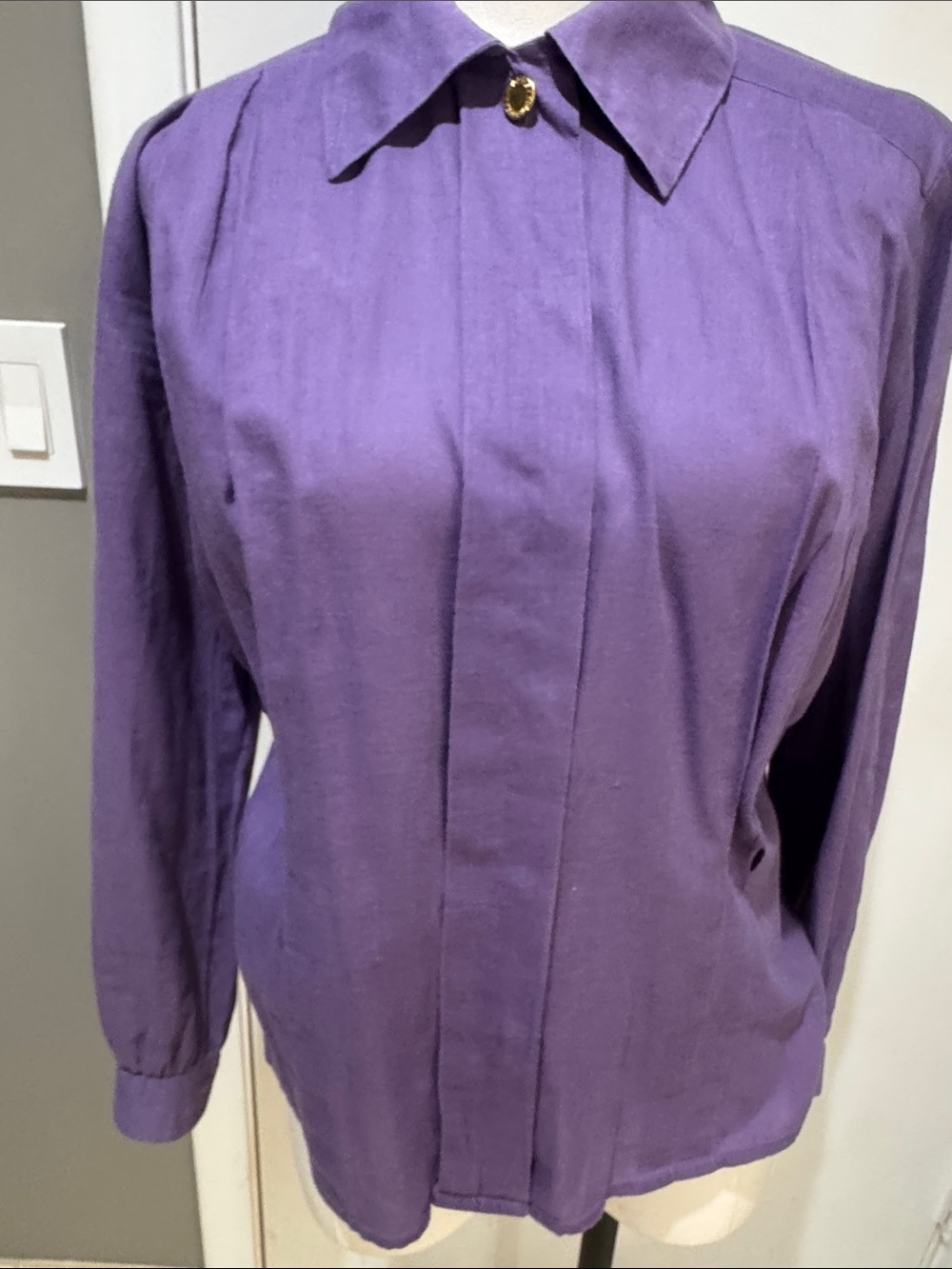 Women's Purple Button-Front Long Sleeve Shirt - Classic Collared Top